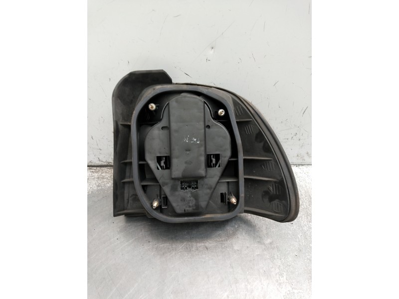 Recambio de piloto trasero izquierdo para mg rover serie 600 (rh) 620 di referencia OEM IAM 236359  