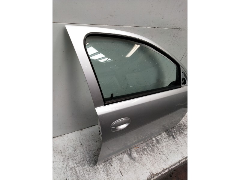 Recambio de puerta delantera derecha para opel corsa c blue line referencia OEM IAM   5P