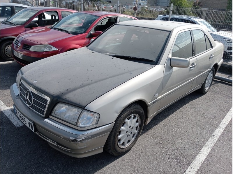 mercedes clase c (w202) berlina del año 1998
