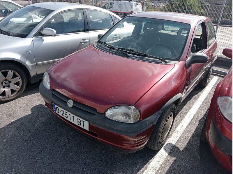 opel corsa b del año 1996