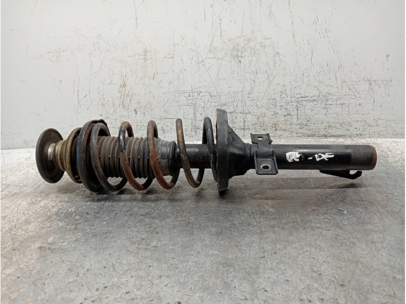 Recambio de amortiguador delantero derecho para ford fiesta berl./courier porto referencia OEM IAM   
