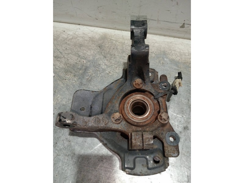 Recambio de mangueta delantera izquierda para opel astra g berlina club referencia OEM IAM   