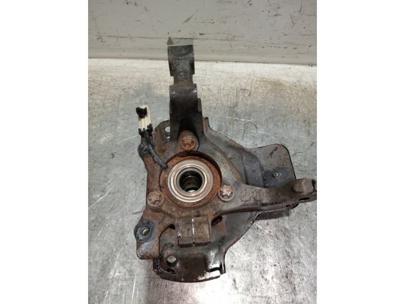 Recambio de mangueta delantera derecha para opel astra g berlina club referencia OEM IAM   