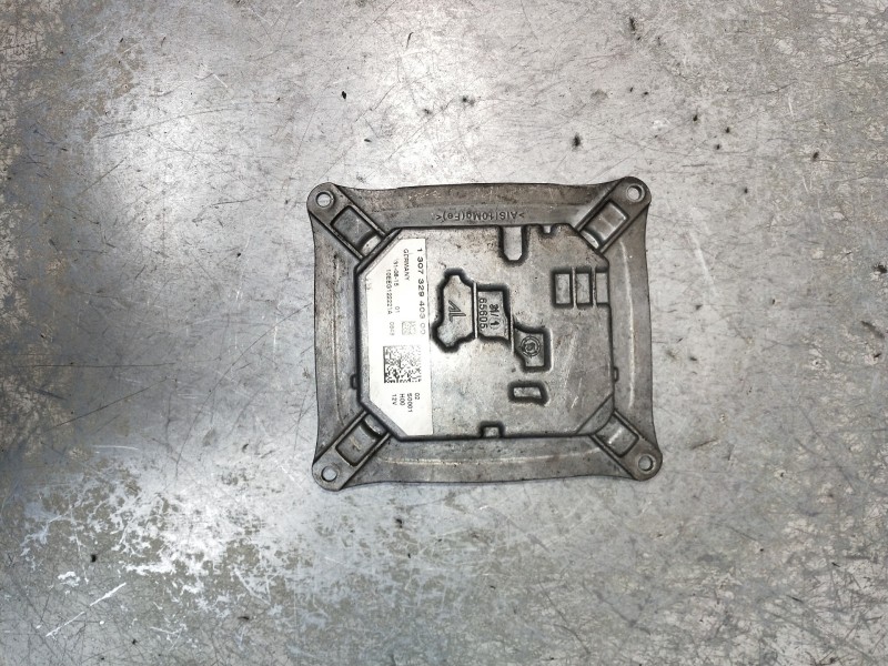 Recambio de centralita faros xenon para peugeot 308 allure referencia OEM IAM 130732940300  IZQUIERDA