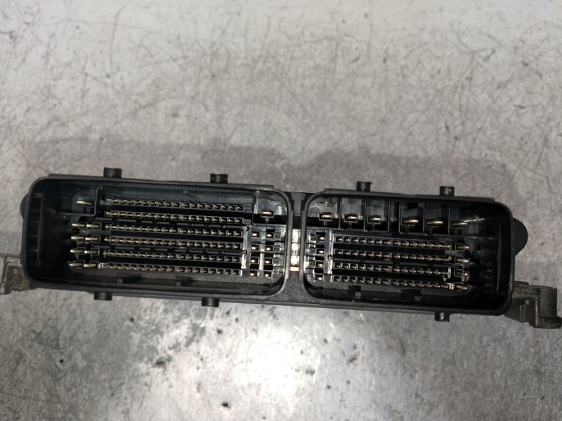 Recambio de centralita motor uce para peugeot 308 allure referencia OEM IAM 0281031886 9813283780 