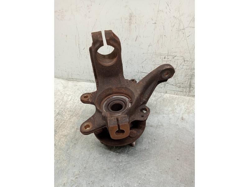 Recambio de mangueta delantera derecha para ford fiesta berlina (dx) básico referencia OEM IAM   