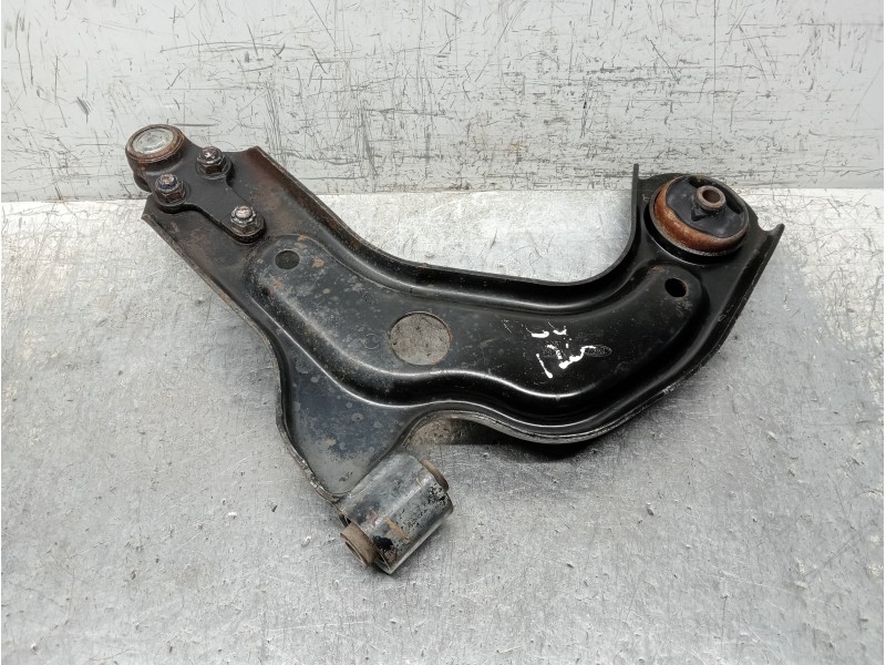 Recambio de brazo suspension inferior delantero izquierdo para ford fiesta berlina (dx) básico referencia OEM IAM   