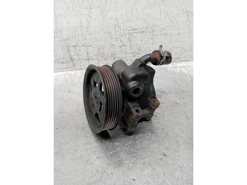 Recambio de bomba direccion para ford fiesta berlina (dx) básico referencia OEM IAM   