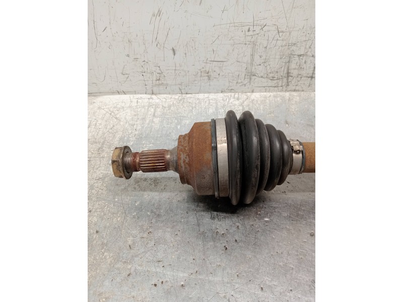 Recambio de transmision delantera izquierda para peugeot 307 (s1) xr referencia OEM IAM 9637117780  