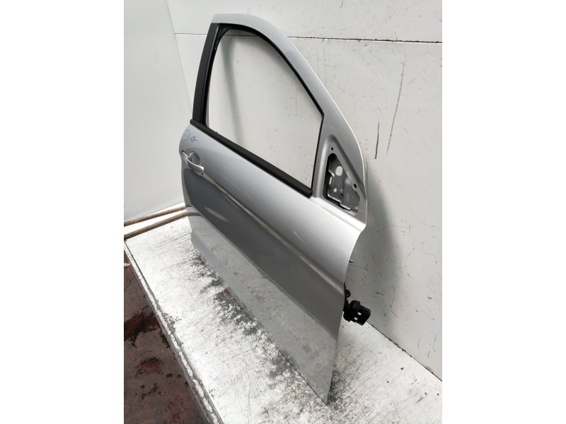 Recambio de puerta delantera derecha para ford ka+ ultimate referencia OEM IAM   5P