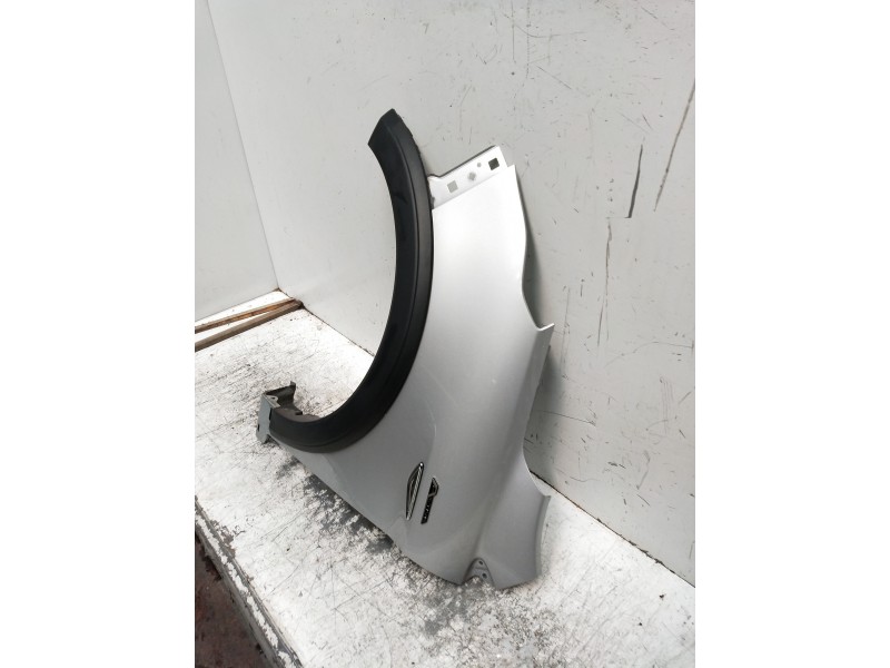 Recambio de aleta delantera izquierda para ford ka+ ultimate referencia OEM IAM   