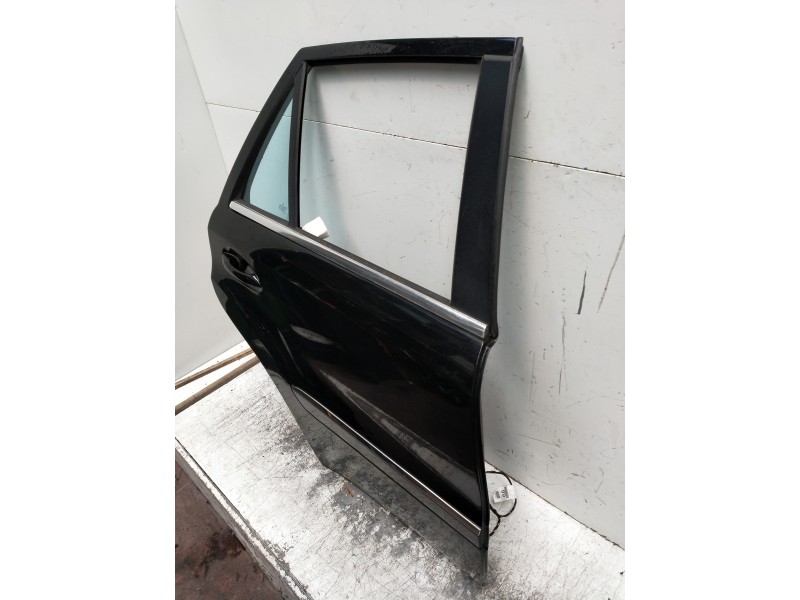 Recambio de puerta trasera derecha para mercedes clase m (w164) ml 300 cdi be 4-matic (164.121) referencia OEM IAM   5P