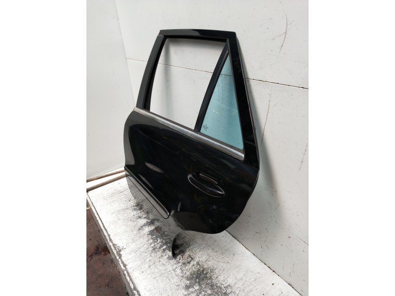 Recambio de puerta trasera izquierda para mercedes clase m (w164) ml 300 cdi be 4-matic (164.121) referencia OEM IAM   5P
