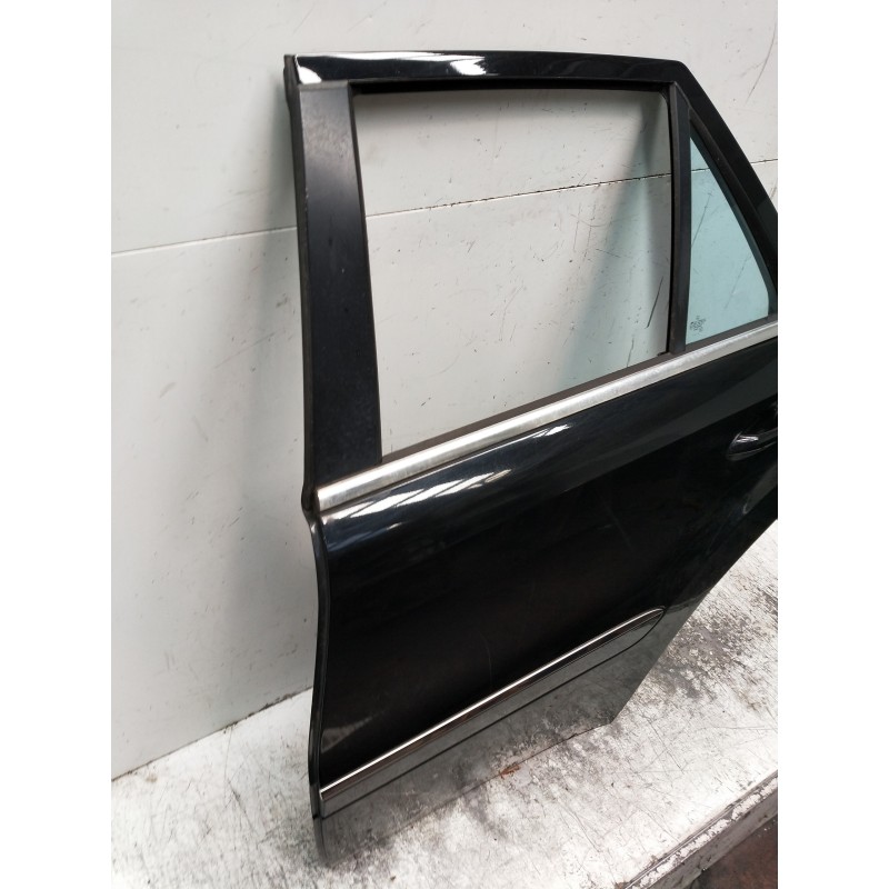 Recambio de puerta trasera izquierda para mercedes clase m (w164) ml 300 cdi be 4-matic (164.121) referencia OEM IAM   5P