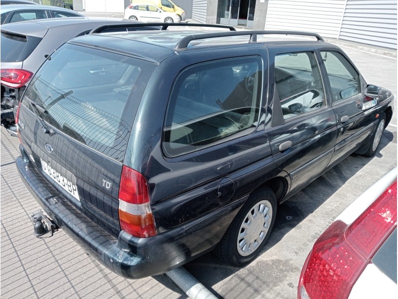 ford escort berl./turnier del año 1995