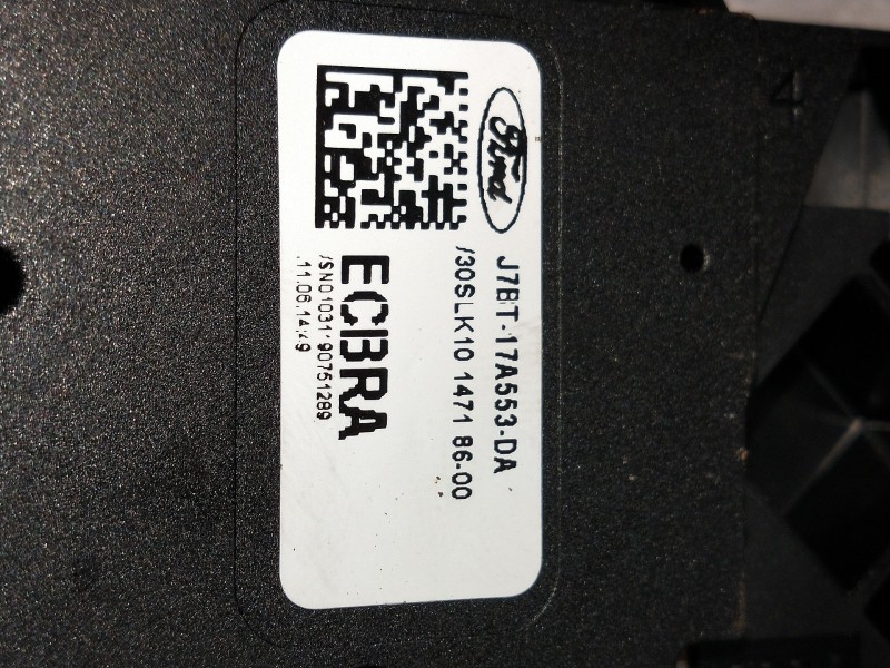 Recambio de mando limpia para ford ka+ ultimate referencia OEM IAM J7BT17A553DA  
