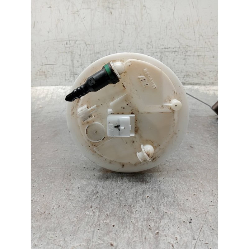 Recambio de bomba combustible para renault megane ii classic berlina confort authentique referencia OEM IAM   