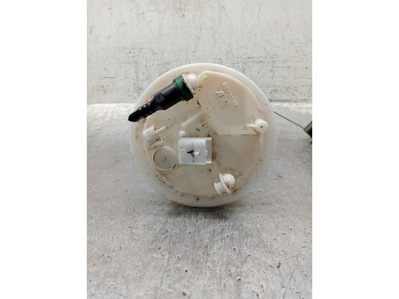 Recambio de bomba combustible para renault megane ii classic berlina confort authentique referencia OEM IAM   