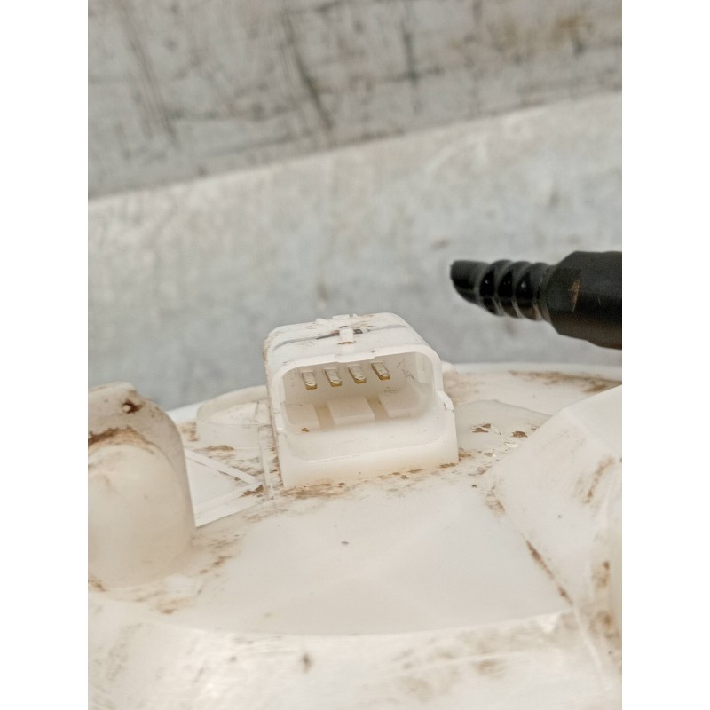 Recambio de bomba combustible para renault megane ii classic berlina confort authentique referencia OEM IAM   