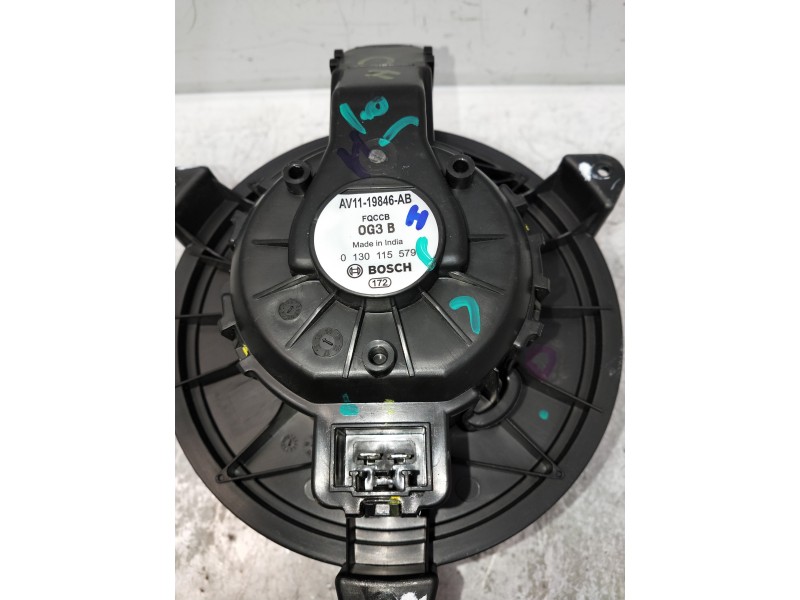 Recambio de motor calefaccion para ford ka+ ultimate referencia OEM IAM 0130115579 AV1119846AB 