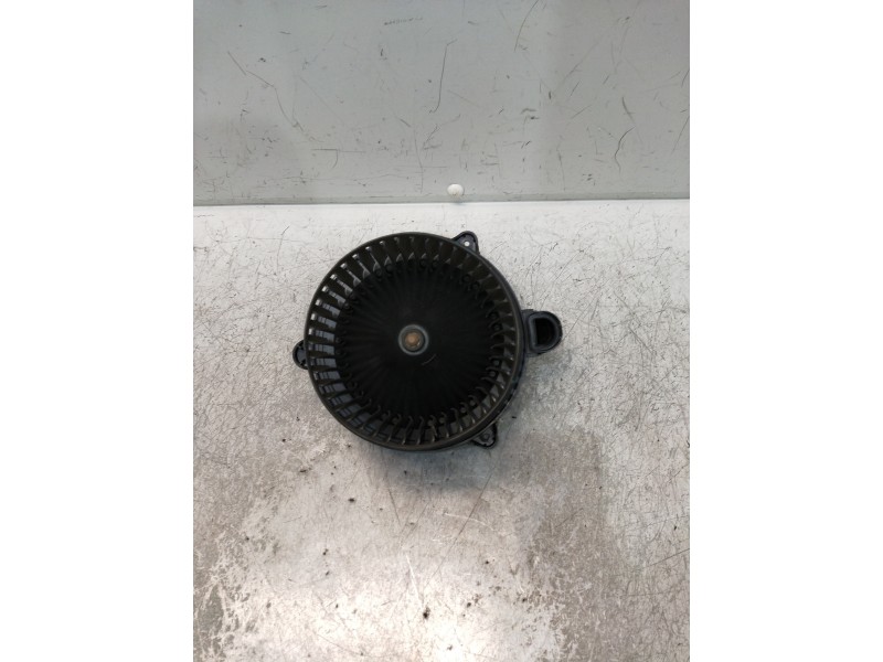 Recambio de motor calefaccion para ford ka+ ultimate referencia OEM IAM 0130115579 AV1119846AB 