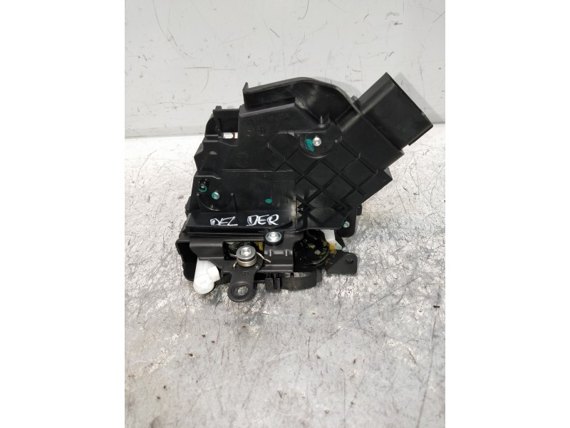 Recambio de motor cierre centralizado delantero derecho para ford ka+ ultimate referencia OEM IAM   