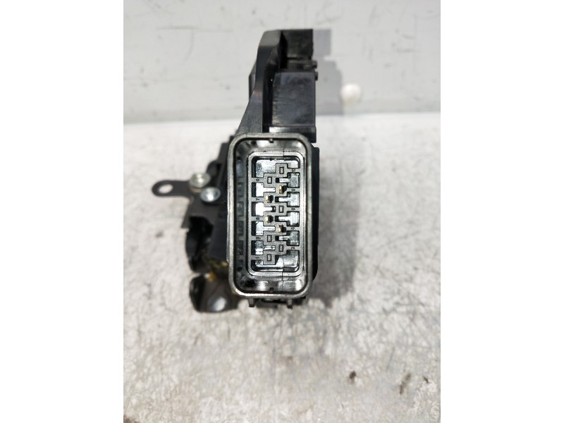 Recambio de motor cierre centralizado trasero derecho para ford ka+ ultimate referencia OEM IAM   