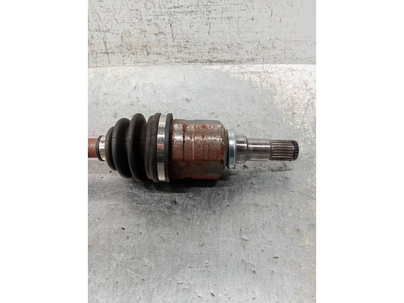 Recambio de transmision delantera izquierda para toyota iq básico referencia OEM IAM   