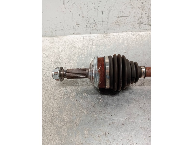 Recambio de transmision delantera izquierda para toyota iq básico referencia OEM IAM   