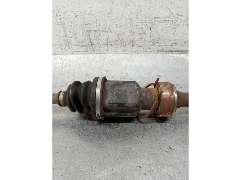 Recambio de transmision delantera derecha para toyota iq básico referencia OEM IAM   