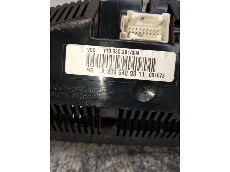 Recambio de cuadro instrumentos para mercedes clase clk (w209) coupe 220 cdi (209.308) referencia OEM IAM A2095409311  