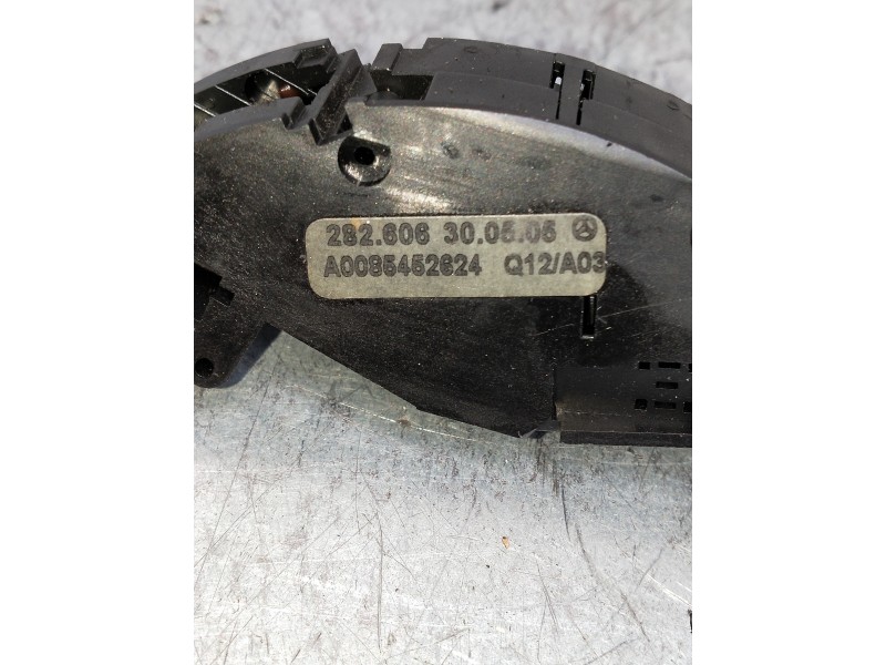 Recambio de mando multifuncion para mercedes clase clk (w209) coupe 220 cdi (209.308) referencia OEM IAM A0085452624  