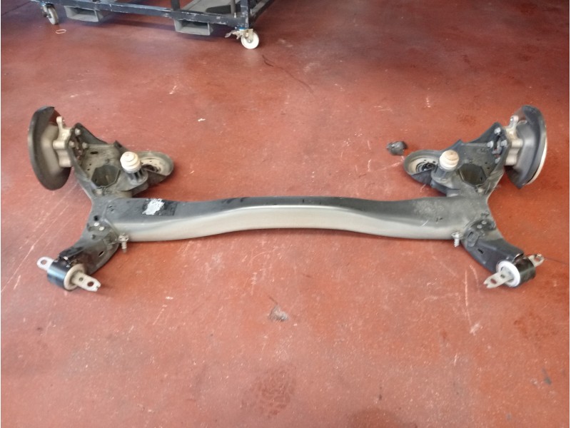 Recambio de puente trasero para peugeot 3008 allure referencia OEM IAM   DISCO/ABS