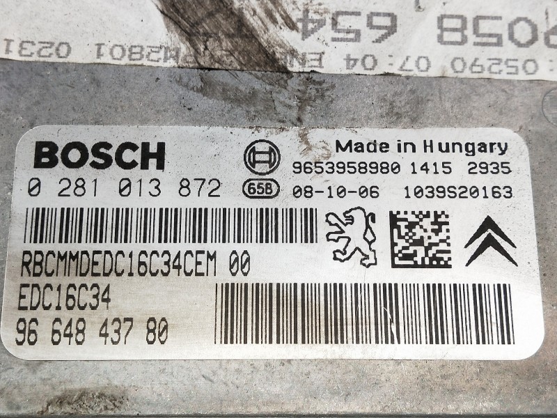 Recambio de centralita motor uce para peugeot 308 sw sport referencia OEM IAM 9664843780 0281013872 EDC16C34