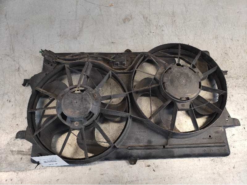 Recambio de electroventilador para ford focus berlina (cak) 1.6 16v cat referencia OEM IAM 3135103331  