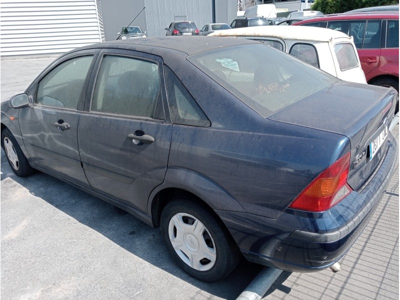 ford focus berlina (cak) del año 2003