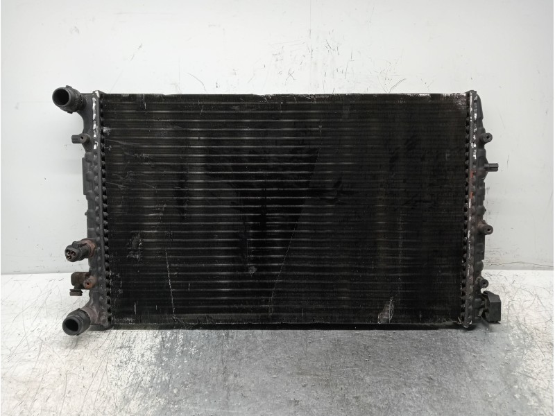 Recambio de radiador agua para volkswagen polo (9n1) highline referencia OEM IAM   