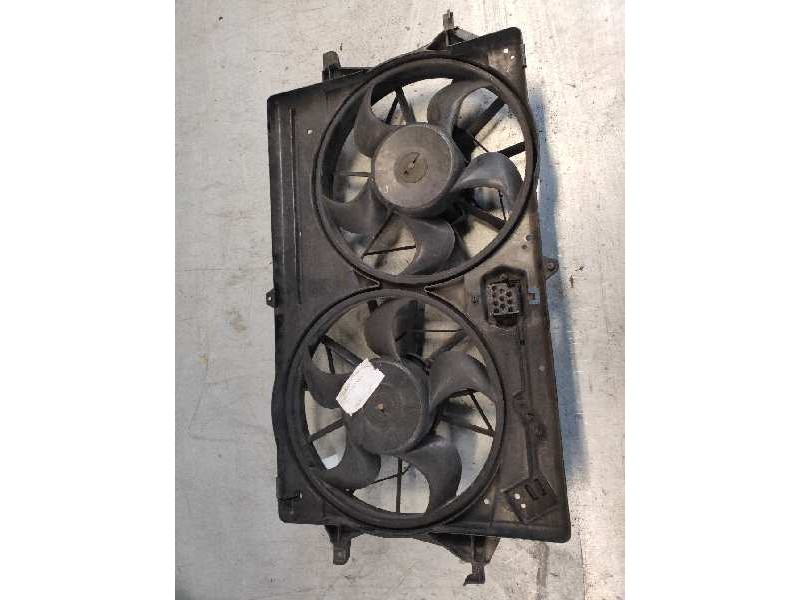 Recambio de electroventilador para ford focus berlina (cak) 1.6 16v cat referencia OEM IAM 3135103331  