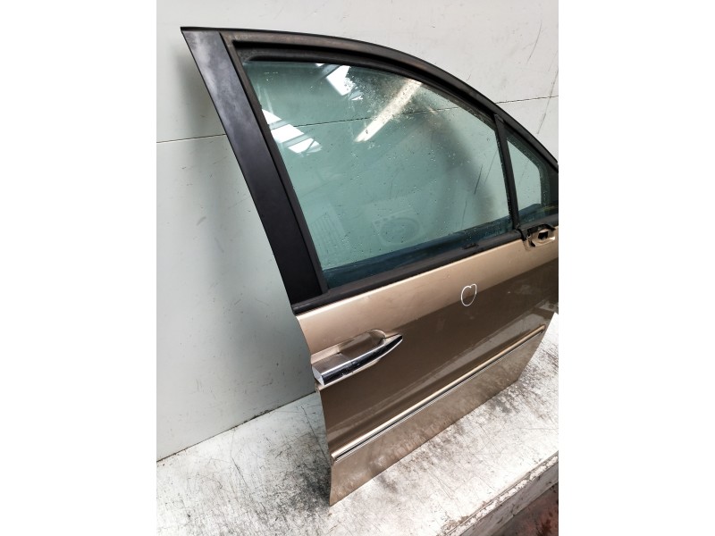 Recambio de puerta delantera derecha para lancia phedra (180) 2.2 jtd 16v emblema referencia OEM IAM   5P