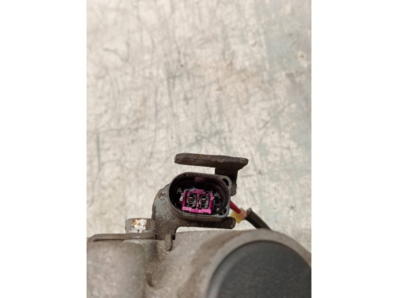 Recambio de compresor aire acondicionado para volkswagen polo (9n1) highline referencia OEM IAM 4472208127 6Q0820803D 