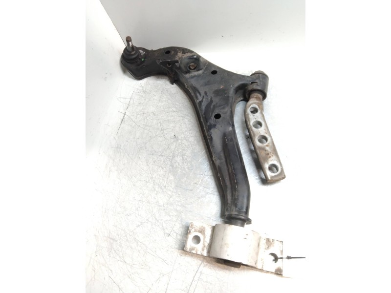 Recambio de brazo suspension inferior delantero izquierdo para nissan maxima qx (a32) 2.0 exclusive referencia OEM IAM   