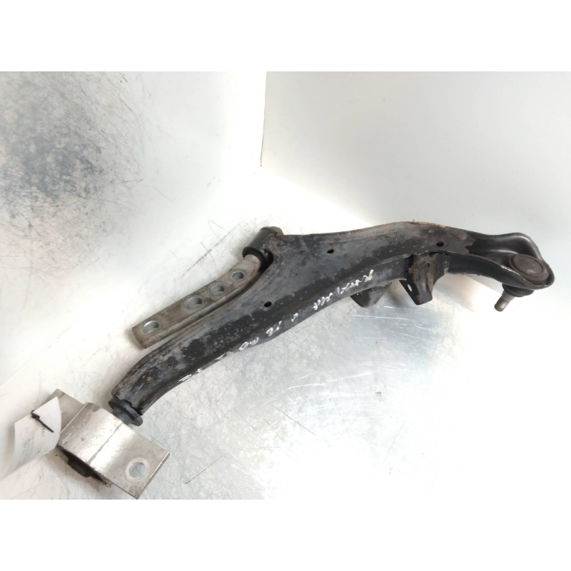 Recambio de brazo suspension inferior delantero izquierdo para nissan maxima qx (a32) 2.0 exclusive referencia OEM IAM   