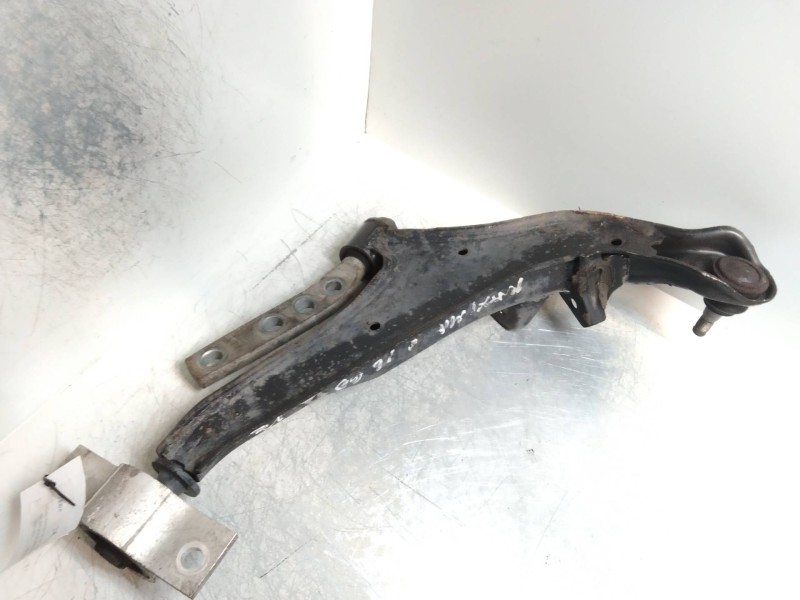Recambio de brazo suspension inferior delantero izquierdo para nissan maxima qx (a32) 2.0 exclusive referencia OEM IAM   