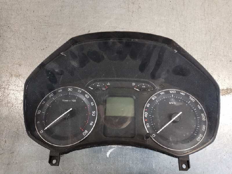 Recambio de cuadro instrumentos para skoda octavia berlina (1z3) 1.9 tdi dpf referencia OEM IAM A2C53032531 1Z0920810D  Recambio de cuadro instrumentos para skoda octavia berlina (1z3) 1.9 tdi dpf referencia OEM IAM A2C53032531 1Z0920810D