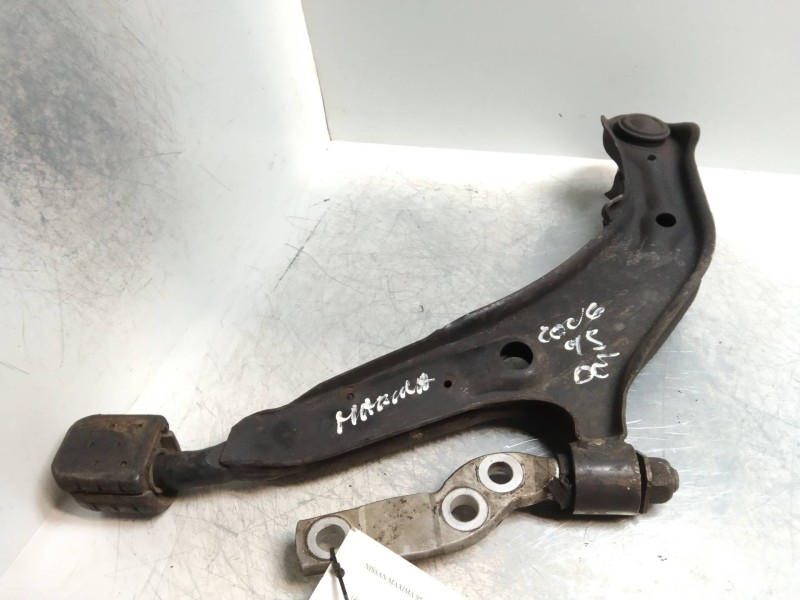 Recambio de brazo suspension inferior delantero derecho para nissan maxima qx (a32) 2.0 v6 24v cat referencia OEM IAM   