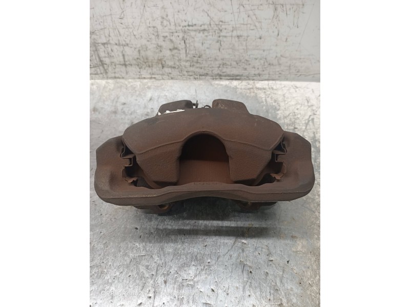 Recambio de pinza freno delantera derecha para lancia phedra (180) 2.2 jtd 16v emblema referencia OEM IAM   LUCAS