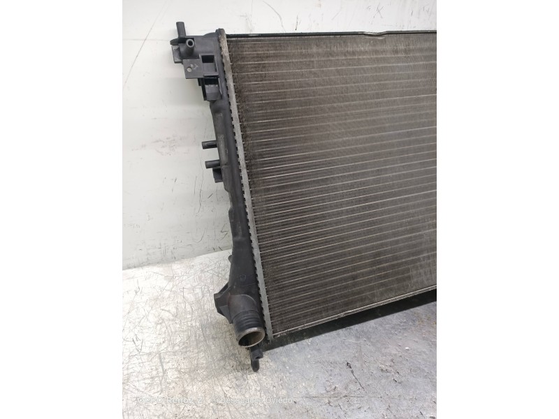 Recambio de radiador agua para saab 9-3 berlina 1.8 t vector referencia OEM IAM 868388D  