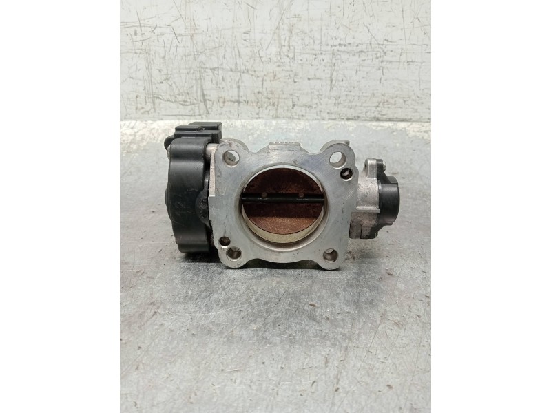 Recambio de caja mariposa para toyota corolla verso (r1) 2.2 d-4d luna referencia OEM IAM   