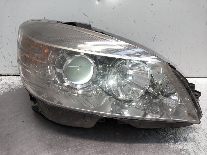 Recambio de faro derecho para mercedes clase c (w203) sportcoupe c 220 cdi (la) (203.708) referencia OEM IAM   