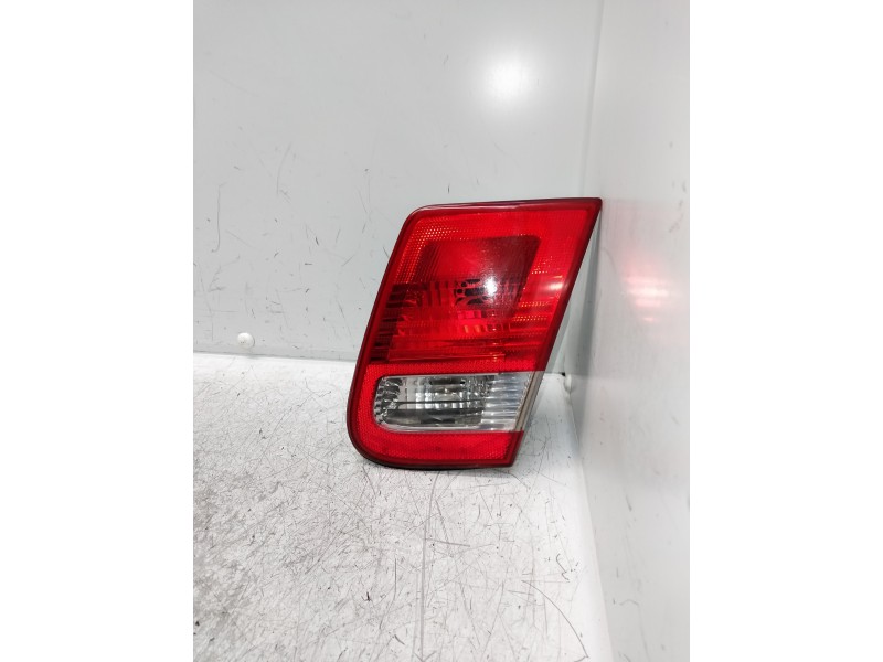 Recambio de piloto trasero derecho interior para saab 9-3 berlina 2.2 16v tid cat referencia OEM IAM   